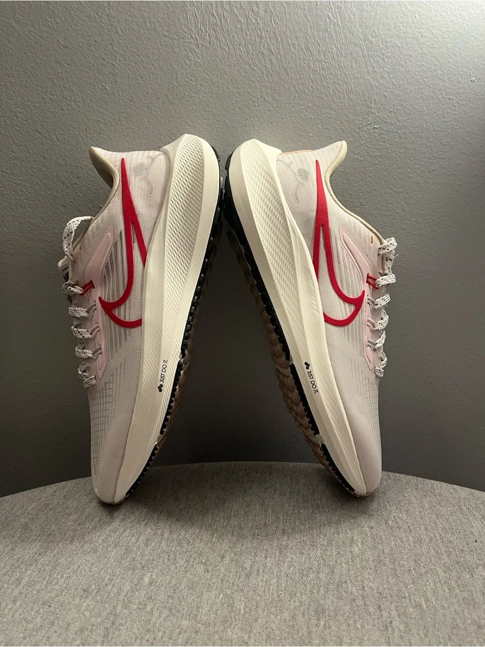 Nike Air Zoom Pegasus 39 Sail University Red Women's Shoe Size 8.5 FD4344-161 - Picture 8 of 11